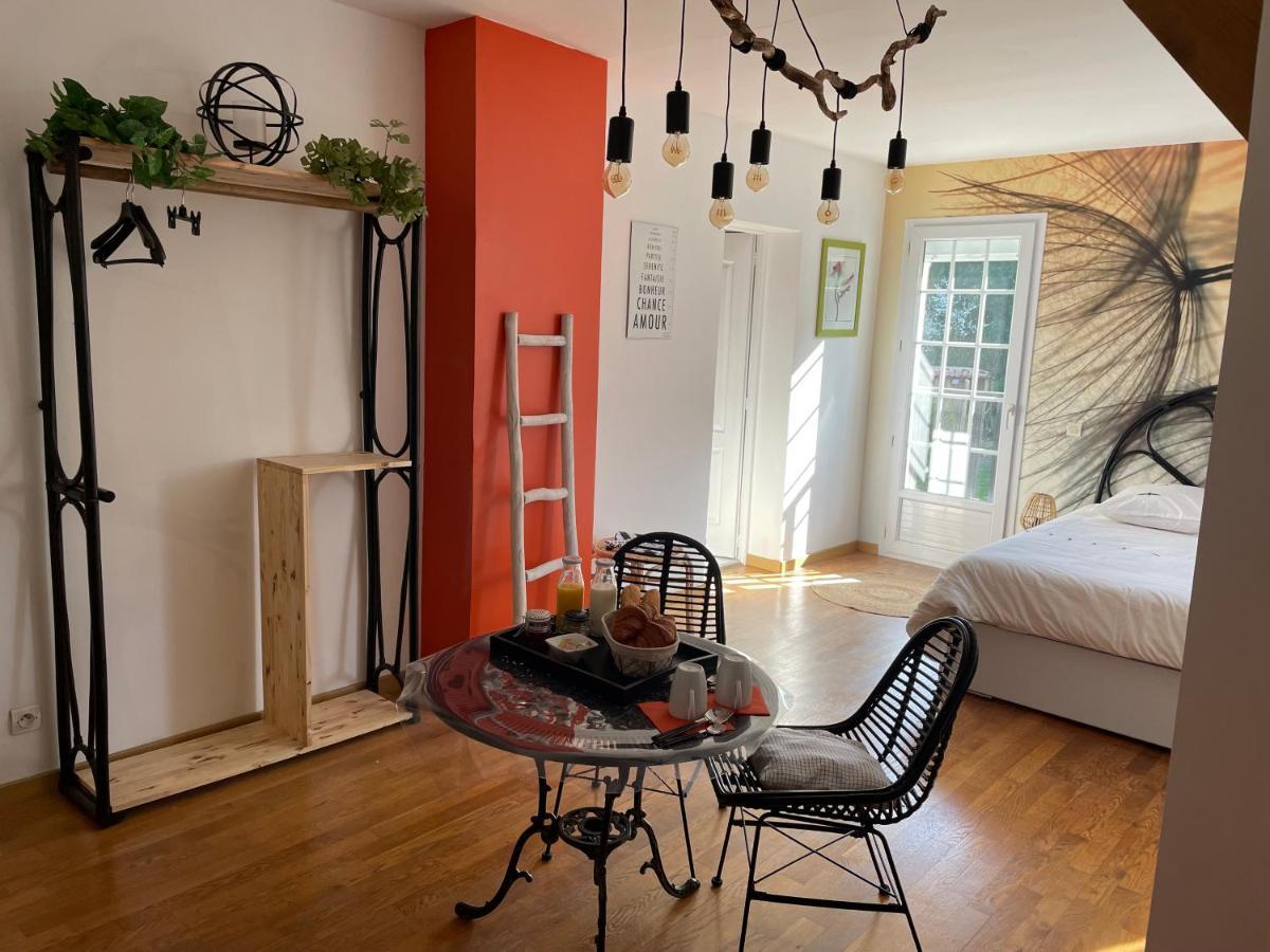 Belle Chambre Double Orange Tout Bonnement Bien Putot-en-Auge Eksteriør billede